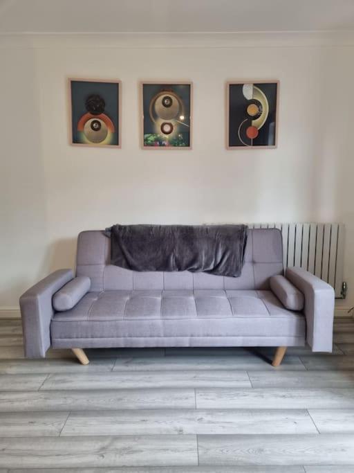 Maidstone Villa 3 Bedroom Free Sports Channels,Parking Sleeps 7 Εξωτερικό φωτογραφία