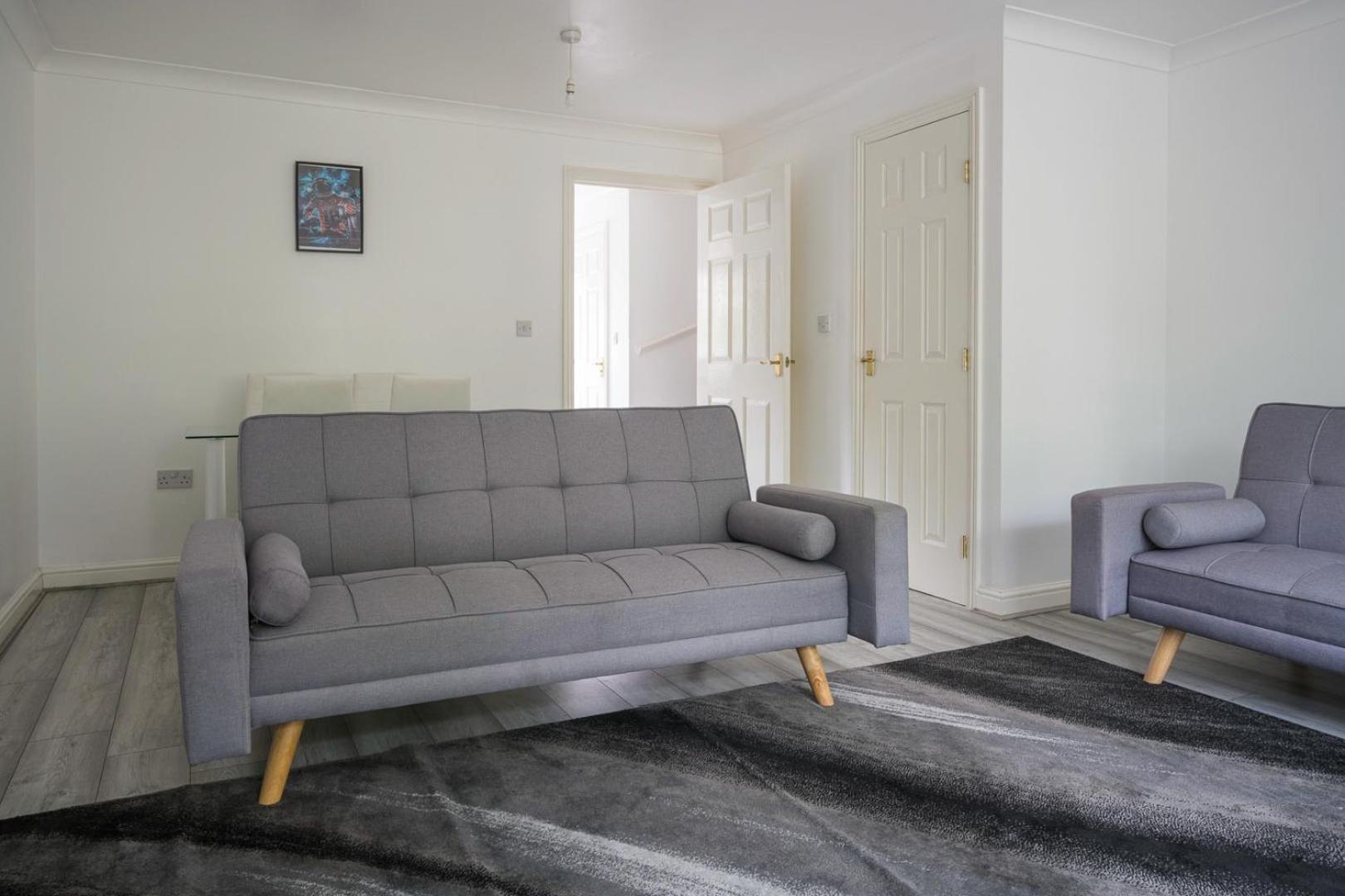 Maidstone Villa 3 Bedroom Free Sports Channels,Parking Sleeps 7 Εξωτερικό φωτογραφία