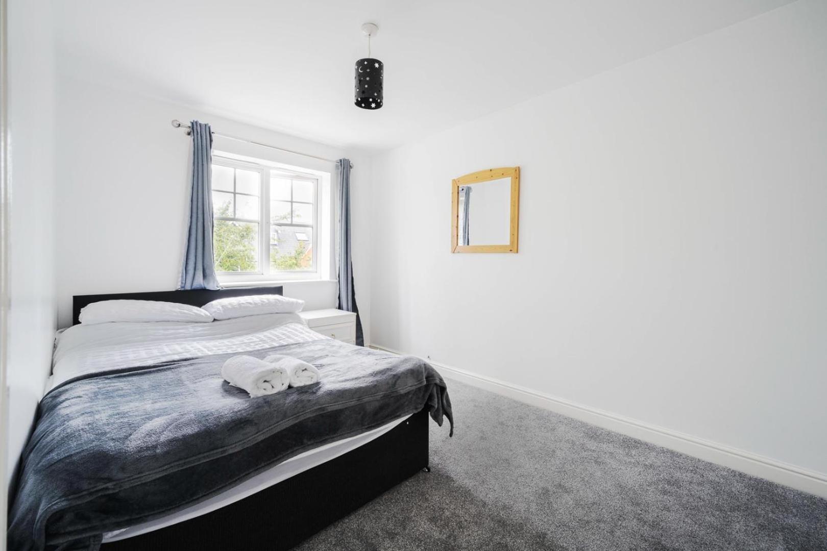Maidstone Villa 3 Bedroom Free Sports Channels,Parking Sleeps 7 Εξωτερικό φωτογραφία